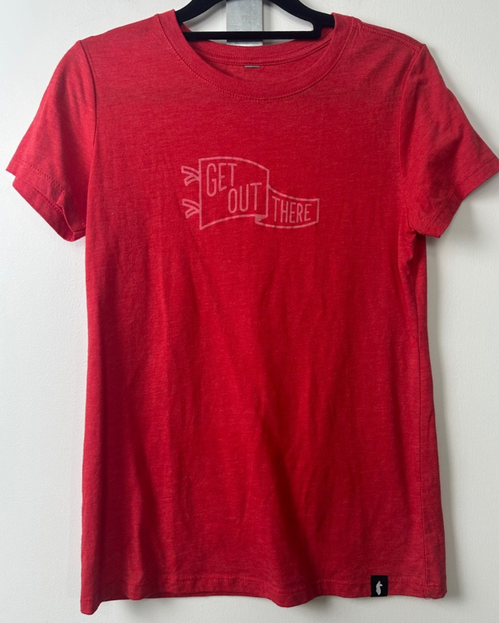 Cotopaxi Womens M Super Soft Short Sleeve T Solid Red “get Out There” SS A3